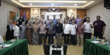 Sambil Bernostalgia, Rektor Resmi Buka Rapat Kerja FEB UMSU