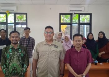 Kuatkan Sinergi dan Kolaborasi, SMP AT-TIN, SMP UMP dan Biro Admisi UMP Adakan Seminar “Excellent Service” di Purwokerto