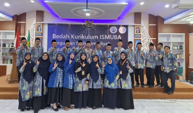 PDM Kota Surakarta Bedah Kurikulum ISMUBA 2024