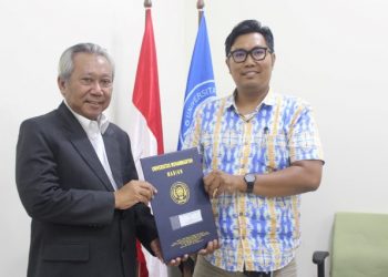 Penyegaran dan Akselerasi Kampus, Rektor UMMAD Angkat 5 Dosen Muda Jadi Pejabat Universitas