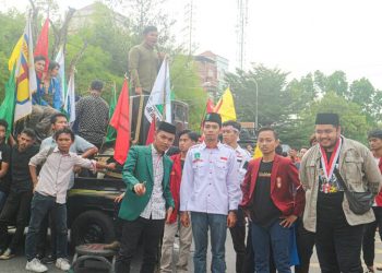 Kapolrestabes Tak Kunjung Hadir, Aksi Cipayung Plus Medan Ricuh