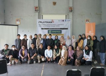 Tim PKM Prodi Psikologi UM Bandung Adakan Pelatihan Kewirausahaan Digital Marketing untuk Pengembangan UMKM
