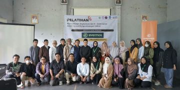 Tim PKM Prodi Psikologi UM Bandung Adakan Pelatihan Kewirausahaan Digital Marketing untuk Pengembangan UMKM