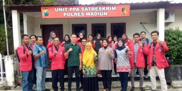 Mahasiswa Prodi Kesos UMMAD Ikuti Kuliah Lapangan di UPPA Satreskrim Polres Kota Madiun