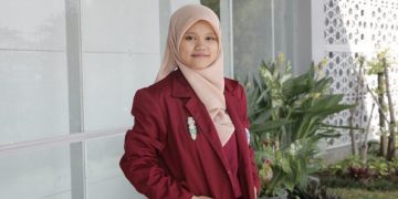 Hebat! Mahasiswa Psikologi UM Bandung Raih Juara Dua Lomba Esai Psychopora UMS 2024