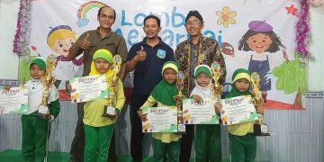 Peringati Hardiknas, SD Muhammadiyah 1 Bancar Gelar Lomba Tahfidz Qur’an dan Mewarnai untuk siswa TK / RA