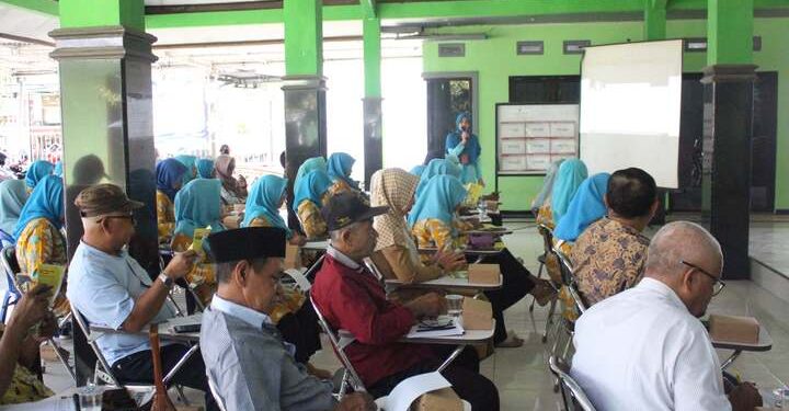 Tim Promosi Kesehatan RS ‘Aisyiyah Bojonegoro Gelar Penyuluhan tentang DBD, Chikungunya dan TBC.