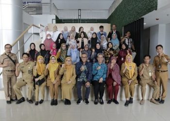 UM Bandung Laksanakan Serimoni Pembukaan PKM dan Gelar Produk UMKM