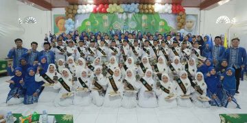MI Muhammadiyah Blangpidie Gelar Tasyakuran Tahfidz dan Wisuda