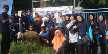 Pelaksanaan Ibadah Kurban di Pesantren Lansia Khusnul Khatimah