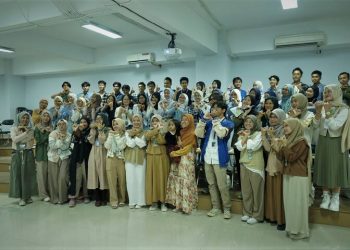 UM Bandung dan AIESEC Gelar Workshop Pengelolaan Sampah dengan Black Soldier Fly