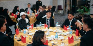 Mahasiswa Prodi HI UMM Pelajari Etiket Jamuan Makan Melalui Short Course Table Manner