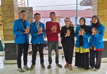 Empat Mahasiswa UMSU Ciptakan Aplikasi Komunikasi untuk Penyandang Disabilitas Tunarungu Wicara