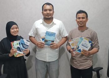 PPK ORMAWA HMJ KS FISIP UMSU di Desa Simandulang Hasilkan 12 Buku Modul Pemberdayaan Masyarakat