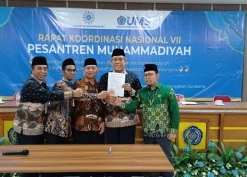 Strategi Membangun Pesantren Mandiri, M Mashuri Paparkan Contoh Wakaf Profesi