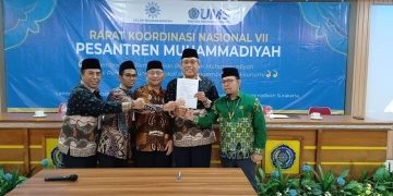 Strategi Membangun Pesantren Mandiri, M Mashuri Paparkan Contoh Wakaf Profesi
