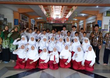 SMP Muhammadiyah PK Kottabarat Solo Menerima Outing Class Siswa SD Muhammadiyah 20 Surakarta