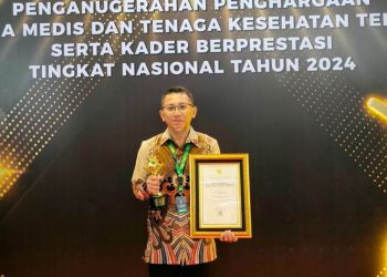 Dianugerahi Penghargaan Tenaga Medis Teladan, Jejak Corona dan Misi Kemanusiaan bersama Lazismu-MuhammadiyahAid