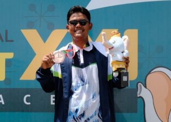 Dedi Supriyadi, Guru SMK Farmasi Muhammadiyah Cirebon Raih Medali PON