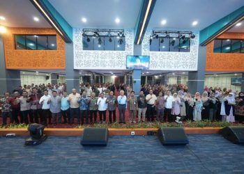 Rektor UMSU Serahkan Rp1,4 Miliar Insentif Publikasi Ilmiah Dosen Batch 1