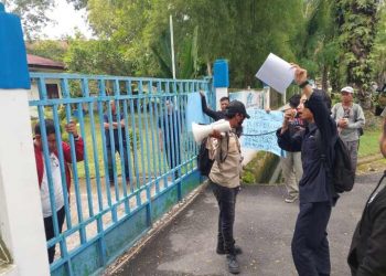 Didemo Mahasiswa, Kadis Lingkungan Hidup Deli Serdang Utus Oknum OKP Hadapi Massa Aksi