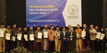 BWI Perkuat Nazir Wakaf Uang Lewat Penyerahan STBPN dan Pembinaan  