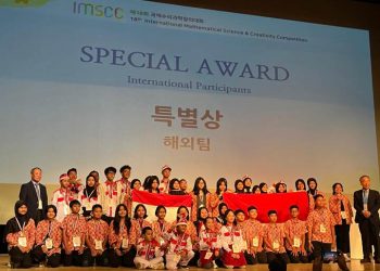Prestasi Internasional: Tim STEM SMP Muhammadiyah 8 Bandung Raih Silver dan Special Awards di Korsel