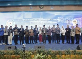 14 Anggota DPD RI bersama FISIP UMSU Bahas Tata Kelola Pemerintahan Desa