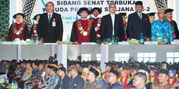Gelar Wisuda ke-2,  STKIP Muhammadiyah OKU Timur Optimis jadi Universitas Tahun 2025