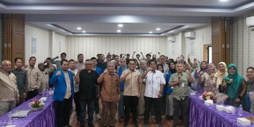 FISIP UMSU Gelar Refleksi Akhir Tahun 2024 dan Beri Penghargaan Mahasiswa Dukung Pilkada 