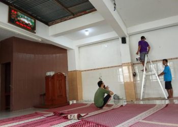 Bersih-bersih Masjid: Menyambut Ramadhan dengan Hati dan Lingkungan yang Suci