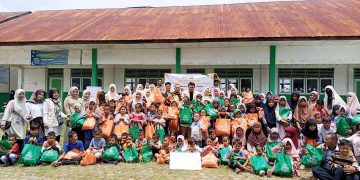 Pemuda Muhammadiyah dan Lazismu Pidie Berbagi Kebahagiaan: 101 Anak Yatim dan Dhuafa Dibelikan Baju Baru di Akhir Ramadhan