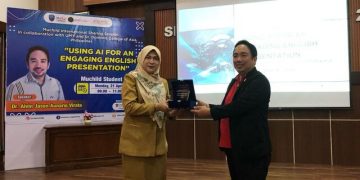 Meningkatkan Kemampuan Presentasi dalam Bahasa Inggris dengan AI