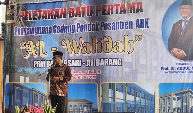 Menteri Dikdasmen Lakukan Groundbreaking Gedung Pesantren ABK al-Walidah Ajibarang Banyumas
