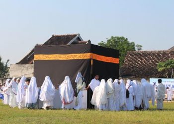 Perguruan Muhammadiyah Leran Kulon Laksanakan Manasik Haji