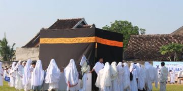 Perguruan Muhammadiyah Leran Kulon Laksanakan Manasik Haji