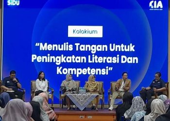 Pertahankan Budaya Literasi, Kepsek SD Mutu Hadir Sebagai Pembicara di Akademi Ayo Menulis SiDU