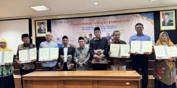 Wujudkan Pesantren Unggul, LPP PWM Jateng Teken Kerjasama Beasiswa Kader Unggul Pesantren dengan PTMA se-Jawa Tengah