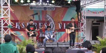 Band Artsa Tampil Bawakan Dua Lagu Orisinil pada Closing Ceremony Ekspreso VIII FKIP UHAMKA