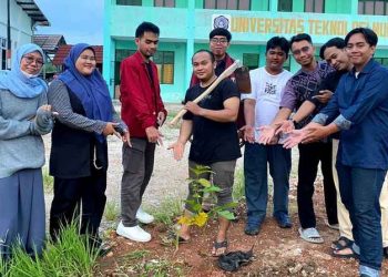 PC IMM Jakarta Utara Sukses Tanam 10 Pohon Matoa