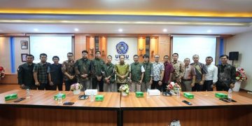 Rektor UMSU Beri Tali Asih Juara Innovilage