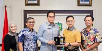 Rico Waas Dukung Penyelenggaraan 45 Tahun Salon Foto Indonesia di Medan