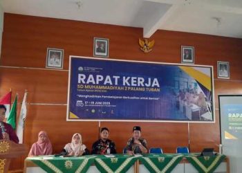 Sambut Tahun Ajaran Baru, SD Muhammadiyah 2 Palang Gelar Raker