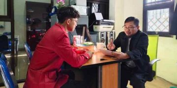 Lomba Essai Majalah Hirison, Mahasiswa Prodi IP UMC  Deni Reza Juanda Raih Juara 3