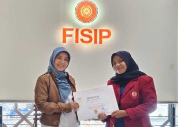 Lomba Karya Tulis Ilmiah Waves Studio Mahasiswa Prodi IP FISIP UMC Adilla Alifia Raih Juara 3