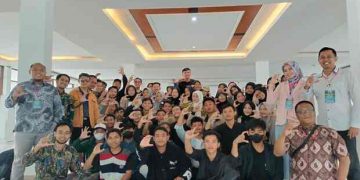 Rynath Melina Agustin, Mahasiswi Prodi IP FISIP UMC Juara 3 Lomba Karya Tulis Ilmiah Waves Studio