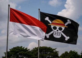 Ketika Bendera Bajak Laut “One Piece” Berkibar Dampingi “Merah-Putih”