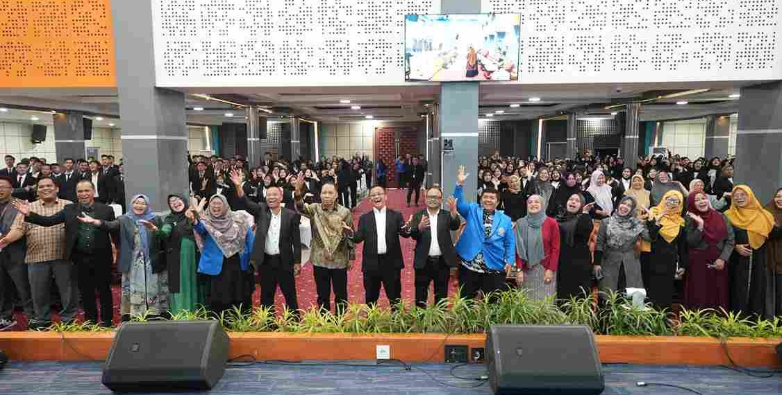 Selamat! FEB UMSU Yudisium 411 Lulusan