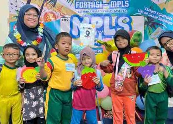 MPLS SD Mutu Jakarta : Ceria Seperti Matahari, Akhlak Mulia selalu Berseri!
