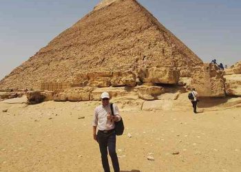 Mesir: Negeri Paradoks (Catatan Ringkas)